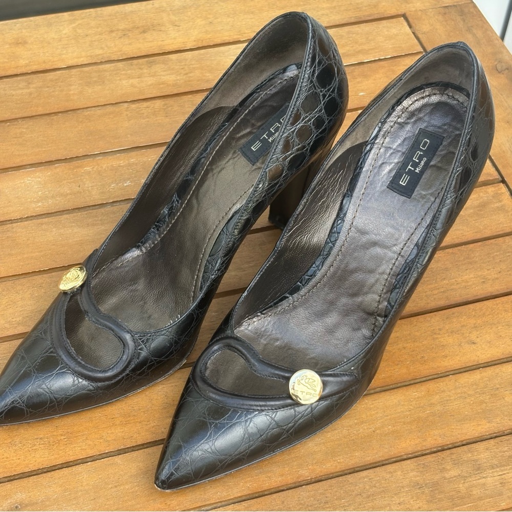 Designer Shoes ETRO Milano Women’s Black Embossed Leather Heels Size 40/US 9.5
